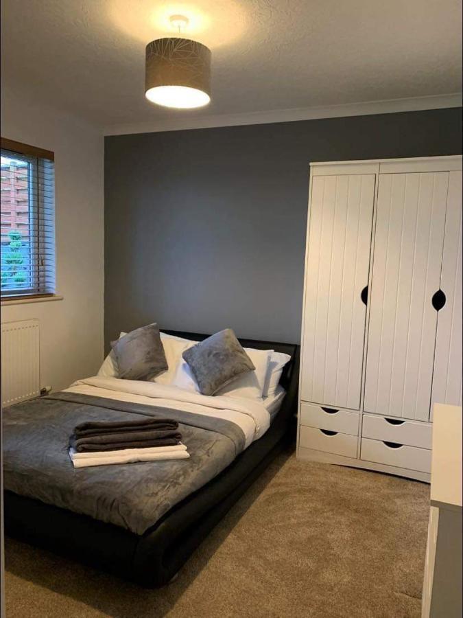Tides Reach - 3 Bedroom Holiday Home - Llanreath - Pembroke Dock Exterior foto